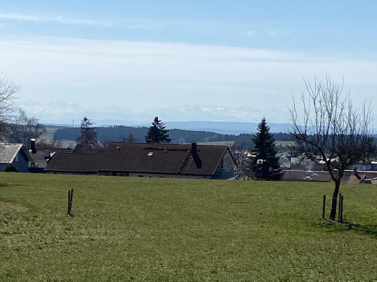 Ferienwohnung Lang - Schoene 3-Zimmer-Wohnung Bonndorf im Schwarzwald Buitenkant foto