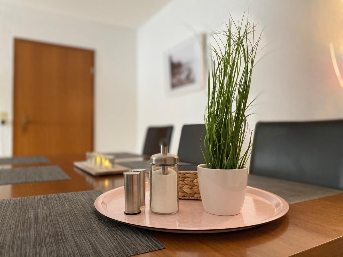 Ferienwohnung Lang - Schoene 3-Zimmer-Wohnung Bonndorf im Schwarzwald Buitenkant foto
